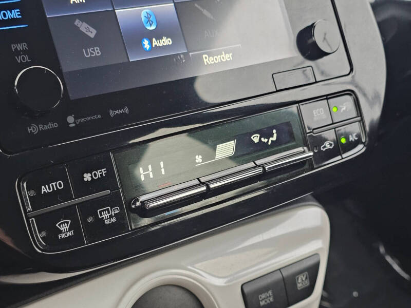 2017 Toyota Prius Four