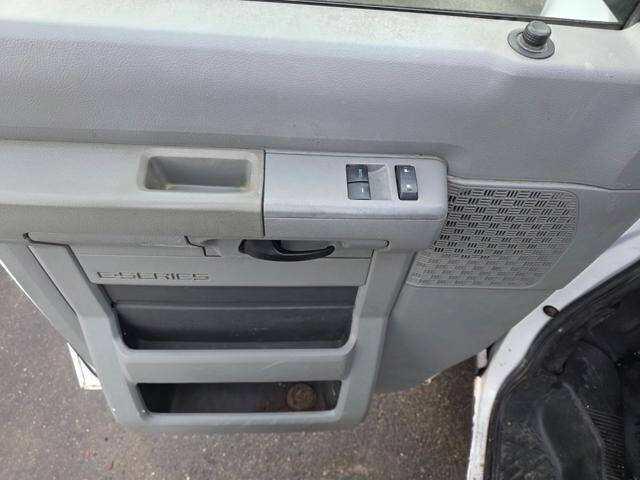 2012 Ford E-Series E-250