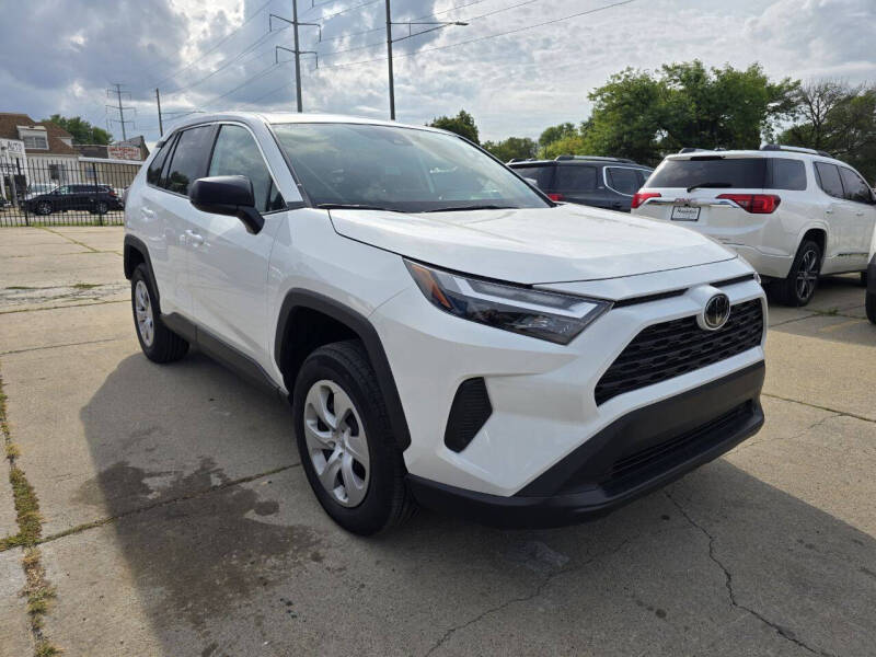 2024 Toyota RAV4 LE