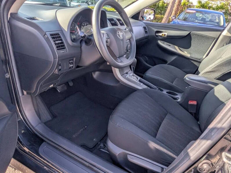 2011 Toyota Corolla S