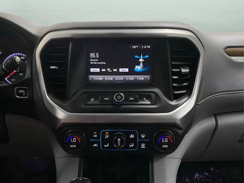 2017 GMC Acadia SLE-1