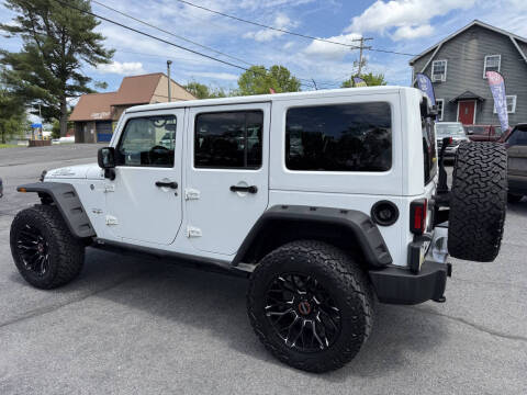 2016 Jeep Wrangler Unlimited Sahara