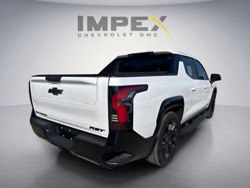 2025 Chevrolet Silverado EV RST