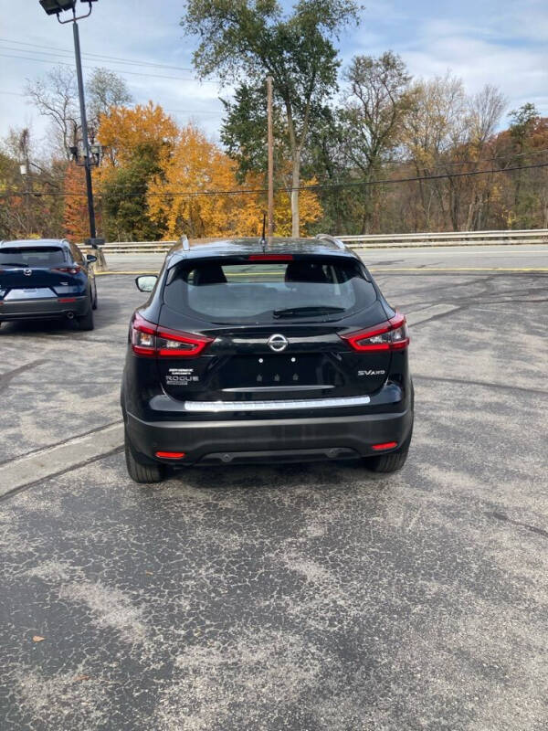 2020 Nissan Rogue Sport SV