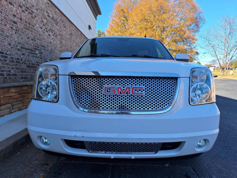 2007 GMC Yukon Denali