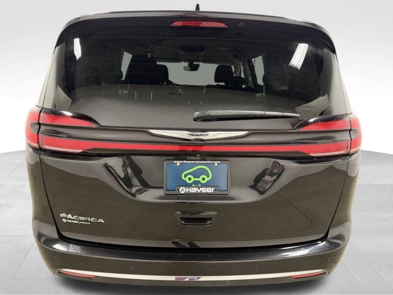 2021 Chrysler Pacifica Touring