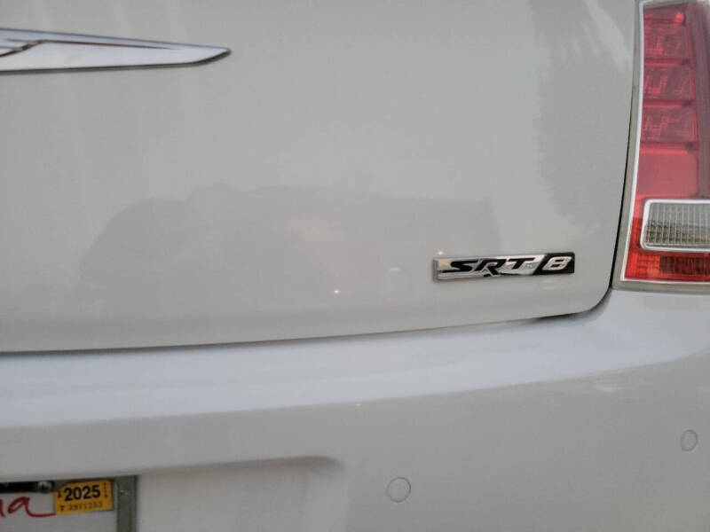 2013 Chrysler 300 SRT8