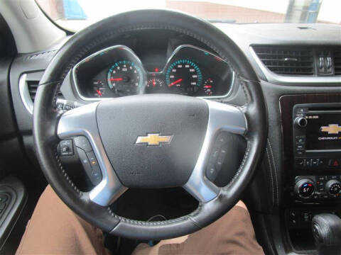 2017 Chevrolet Traverse LT