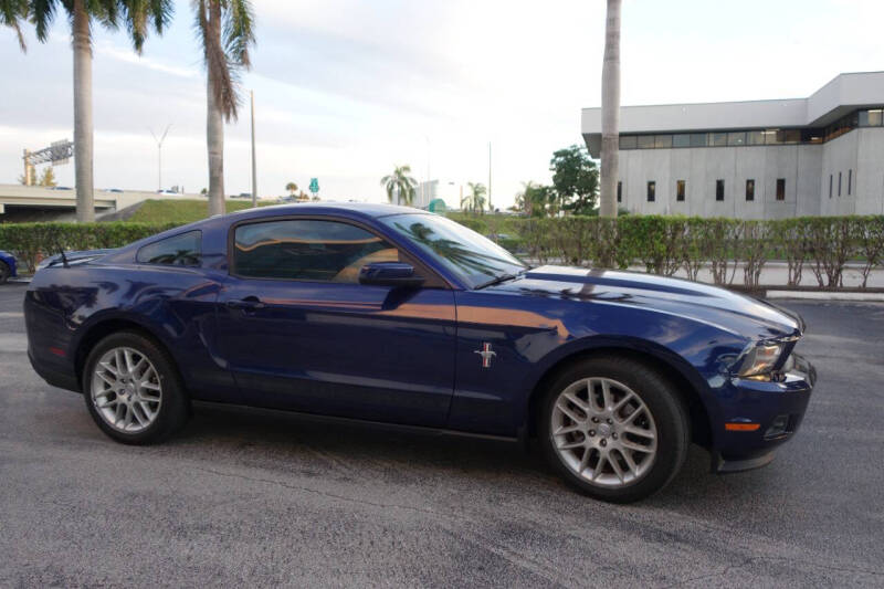 2012 Ford Mustang V6 Premium