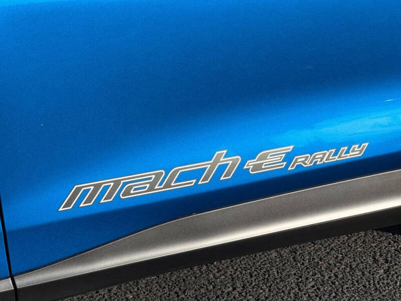 2025 Ford Mustang Mach-E GT