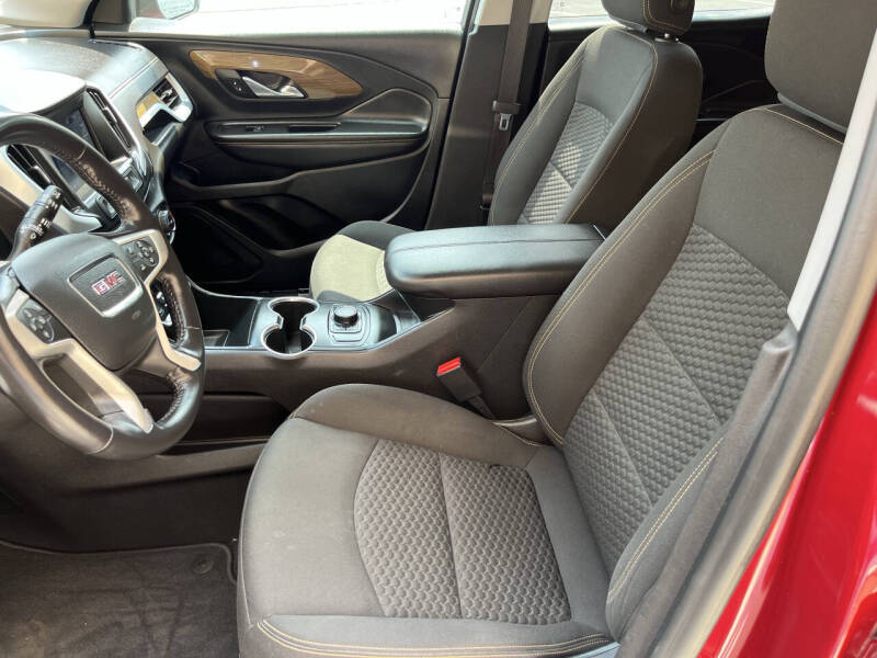 2021 GMC Terrain SLE