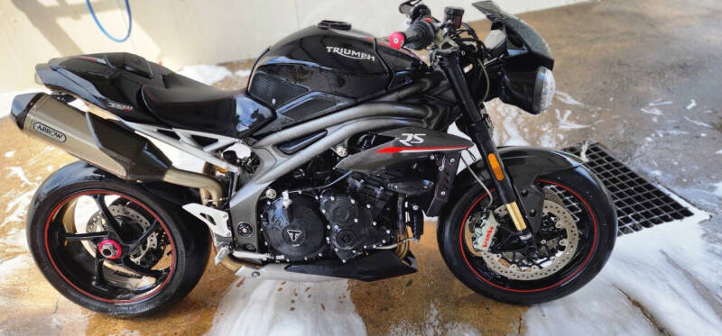 2019 Triumph Triple Speed