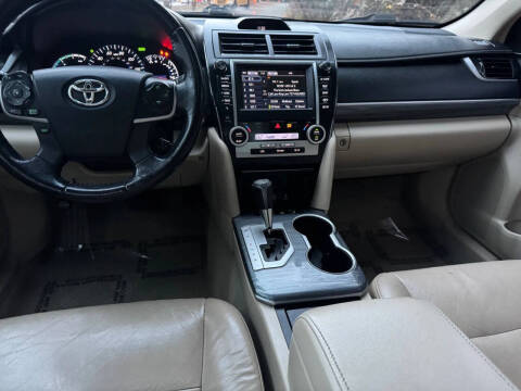 2012 Toyota Camry Hybrid