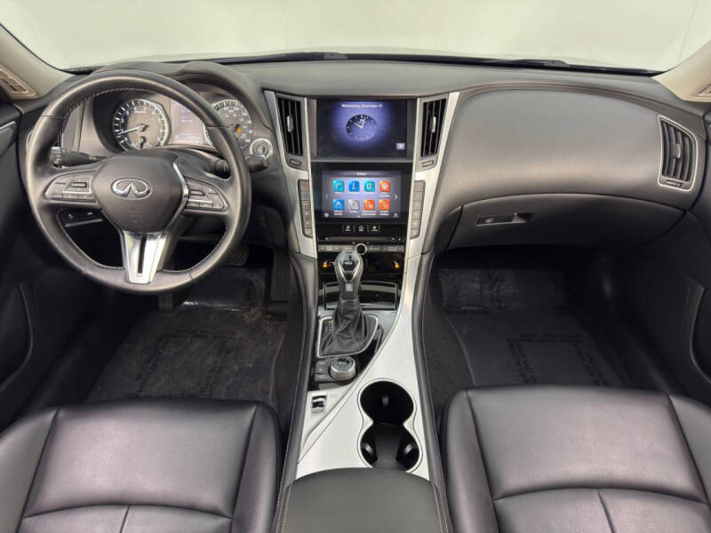 2021 Infiniti Q50 Luxe