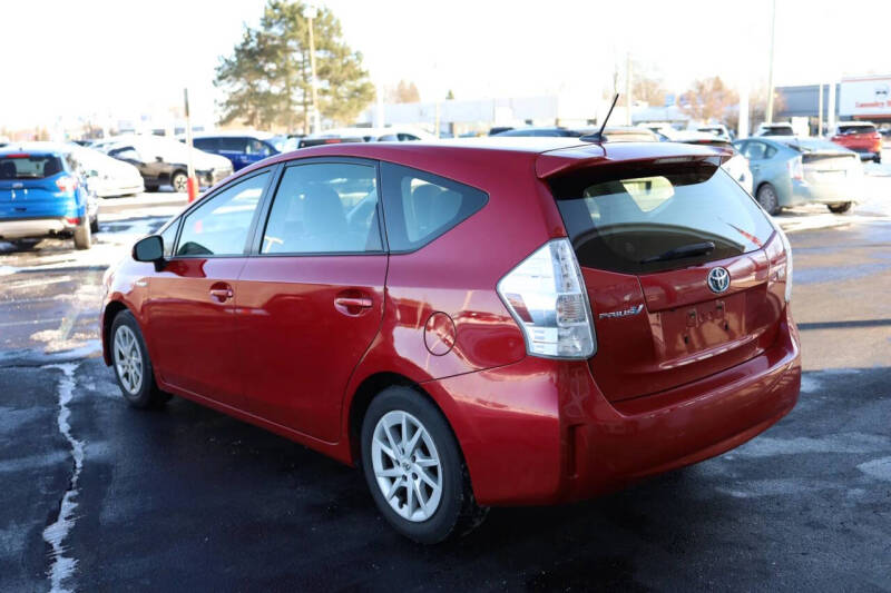2012 Toyota Prius v