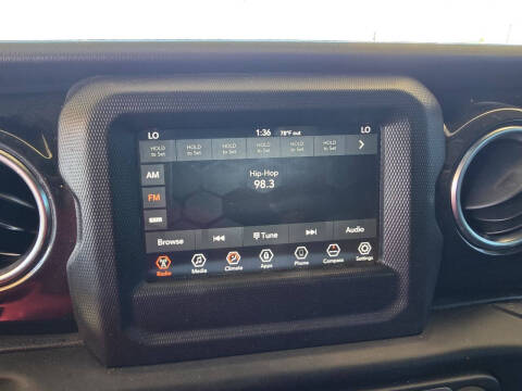 2020 Jeep Wrangler Unlimited Sahara Altitude