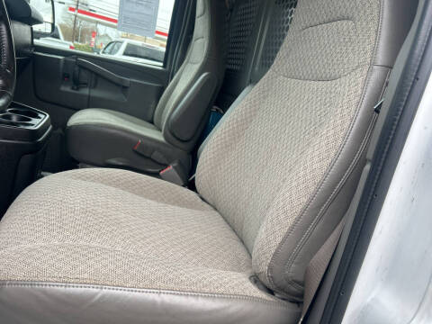 2020 Chevrolet Express 2500