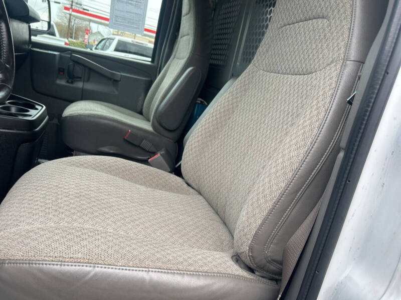 2020 Chevrolet Express 2500