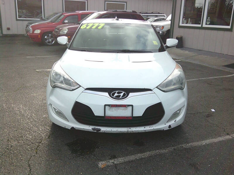 2013 Hyundai Veloster Base photo 23