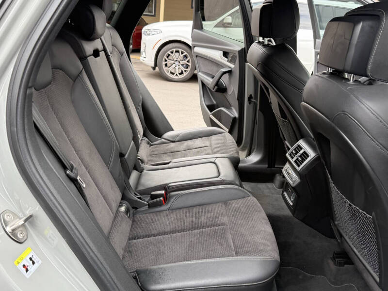 2019 Audi SQ5 3.0T quattro Premium Plus