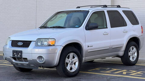 2006 Ford Escape Hybrid for sale at Carland Auto Sales INC. in Portsmouth VA