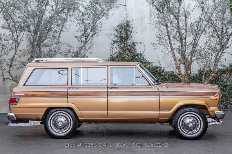 1982 Jeep Wagoneer