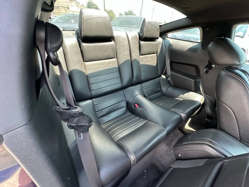 2011 Ford Mustang V6 Premium