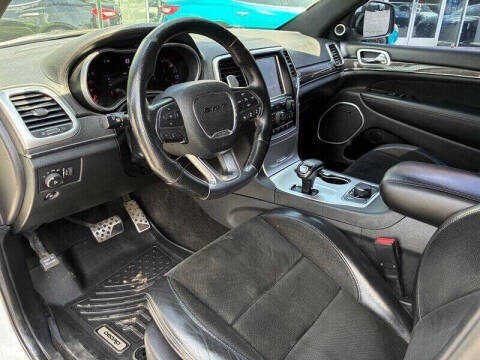 2015 Jeep Grand Cherokee SRT