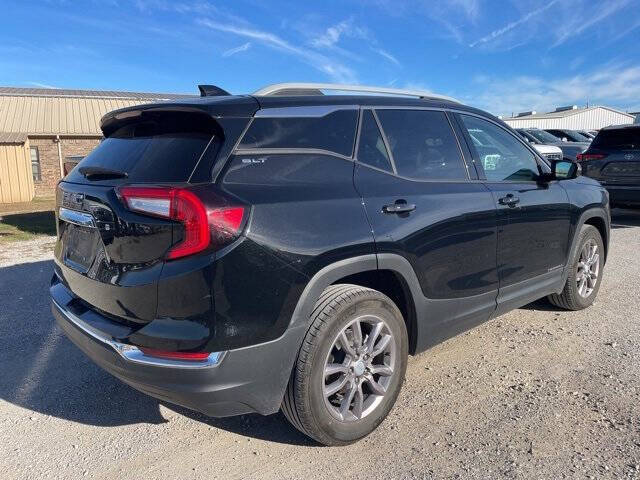 2024 GMC Terrain SLT