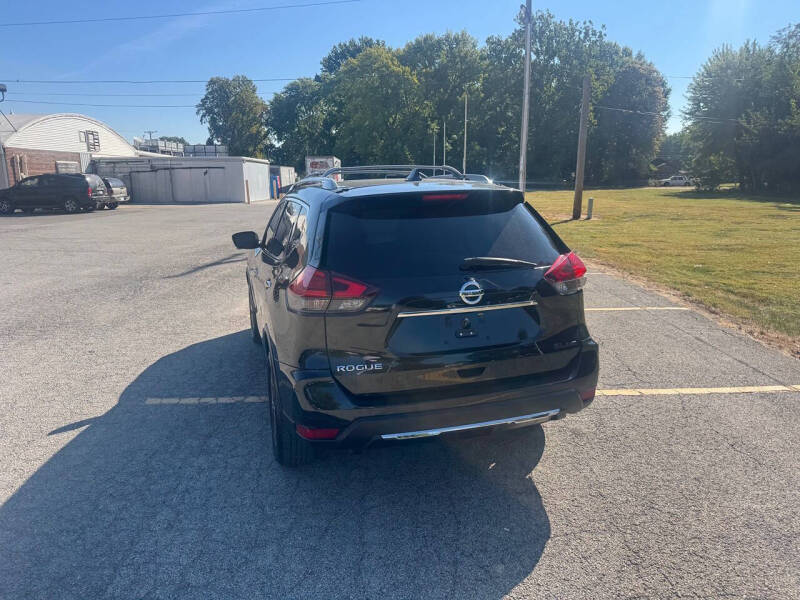 2017 Nissan Rogue SL