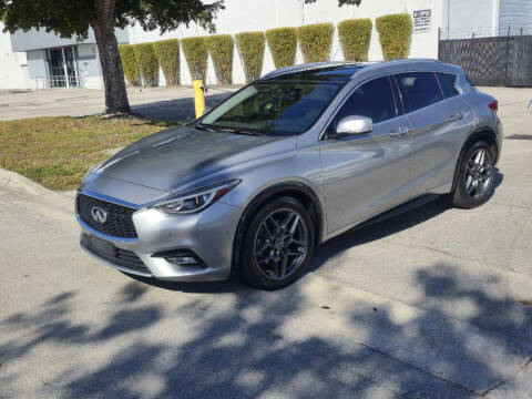 2017 Infiniti QX30 Luxury