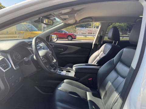 2023 Nissan Murano SV