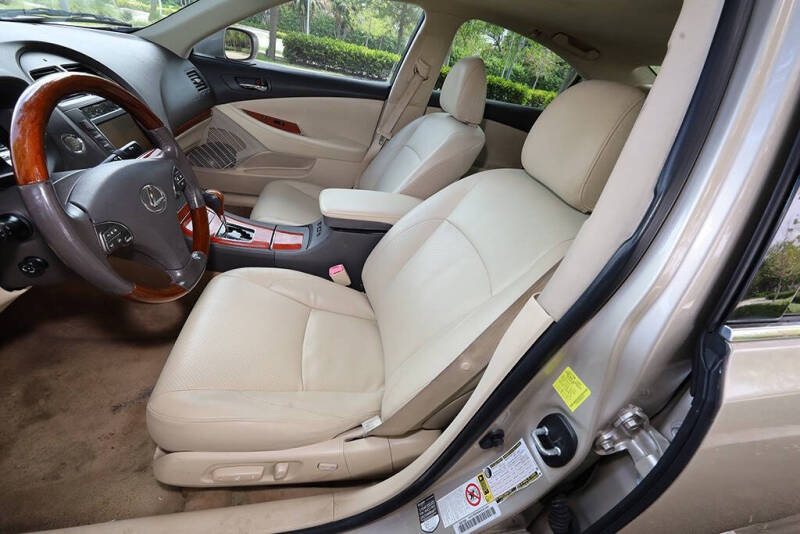 2011 Lexus ES 350