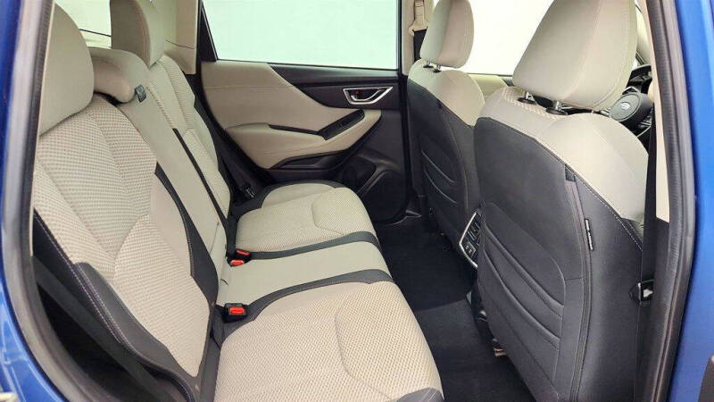 2022 Subaru Forester Premium