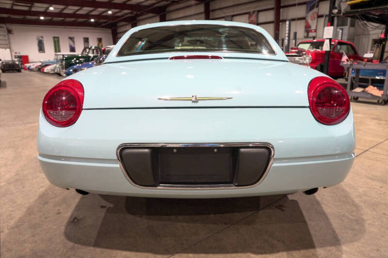 2003 Ford Thunderbird Deluxe