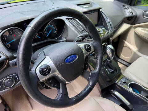 2014 Ford Escape Titanium