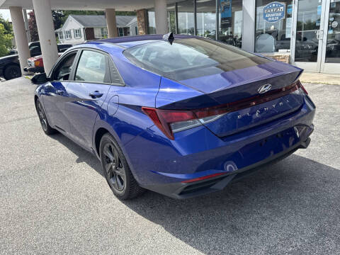 2022 Hyundai Elantra SEL