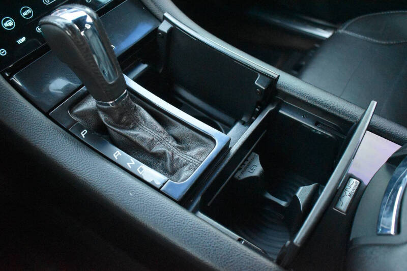 2013 Ford Taurus SHO