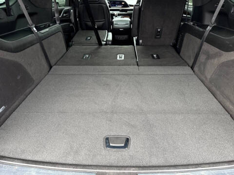 2022 Cadillac Escalade ESV Sport Platinum