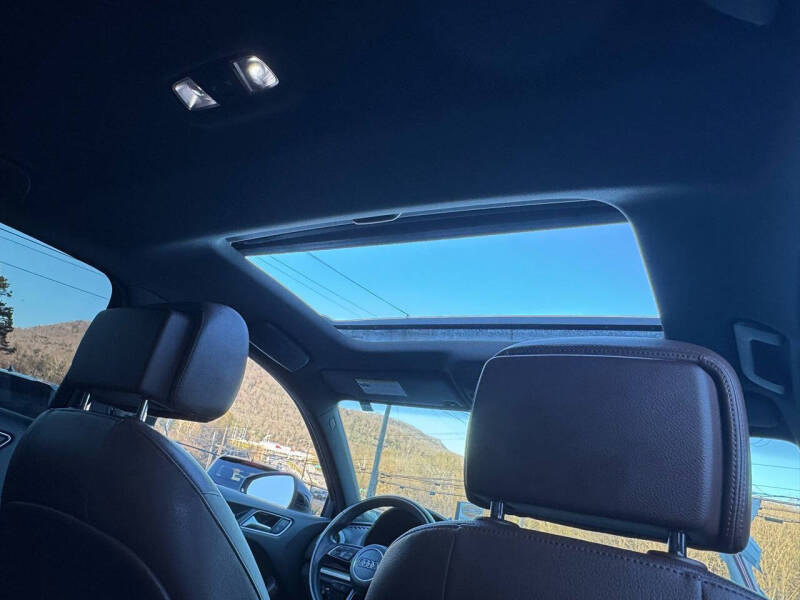 2019 Audi A3 quattro Premium Plus 45 TFSI