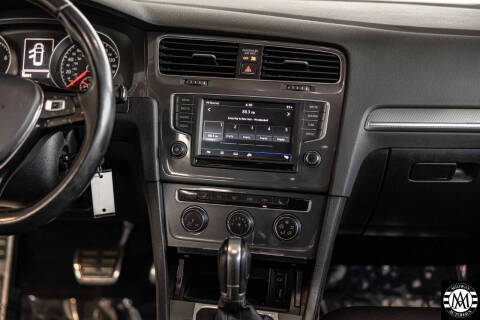 2017 Volkswagen Golf Alltrack