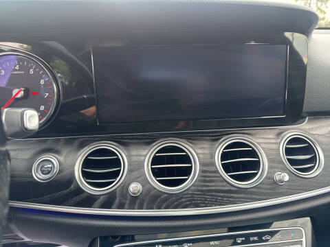 2017 Mercedes-Benz E-Class E 300