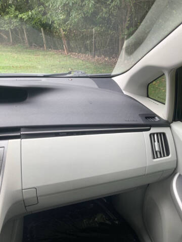 2015 Toyota Prius Two