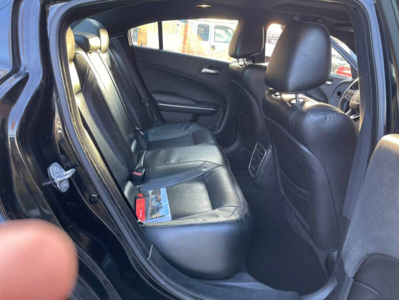 2017 Kia Cadenza Premium