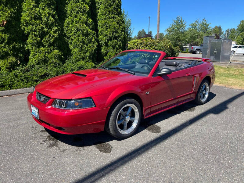 2002 Ford Mustang GT Deluxe