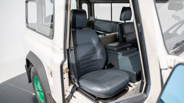 1988 Land Rover Defender 90 ROW