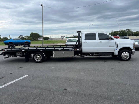 2022 Chevrolet Silverado 5500HD