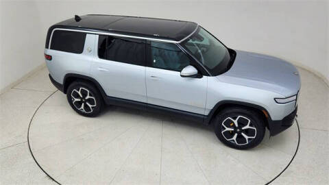 2023 Rivian R1S Adventure