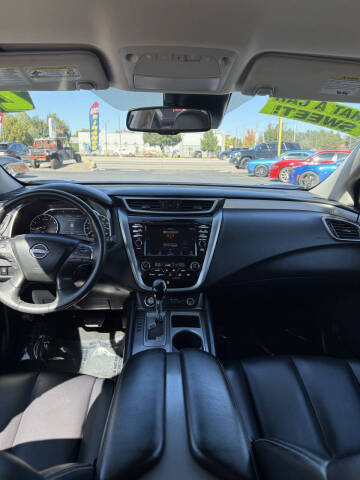 2023 Nissan Murano SV