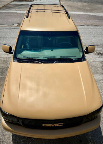 2001 GMC Yukon Denali